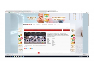 Cofenat entrega a Ramón Cacabelos la insignia del Congreso de Terapias Naturales